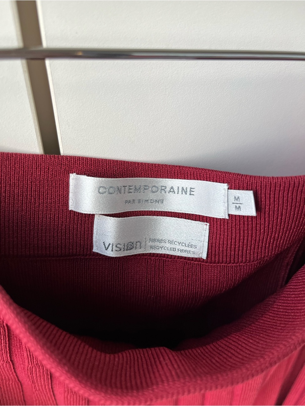 Simons Pleated Midi Skirt in Deep Wine - Picture 2 of 2